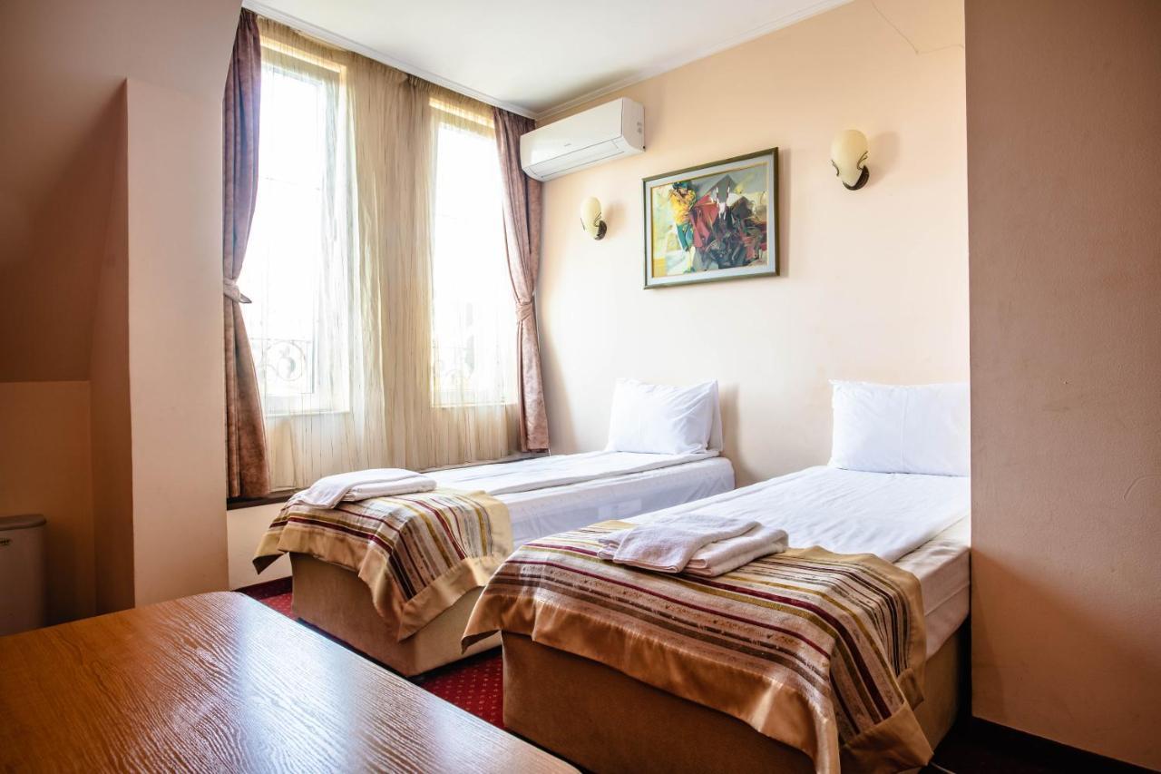 Hotel Alegro Weliko Tarnowo Exterior foto