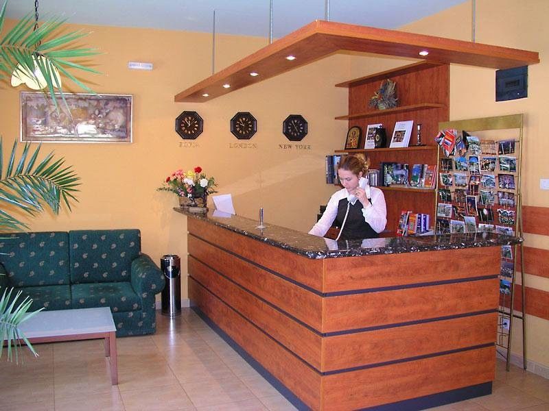 Hotel Alegro Weliko Tarnowo Exterior foto