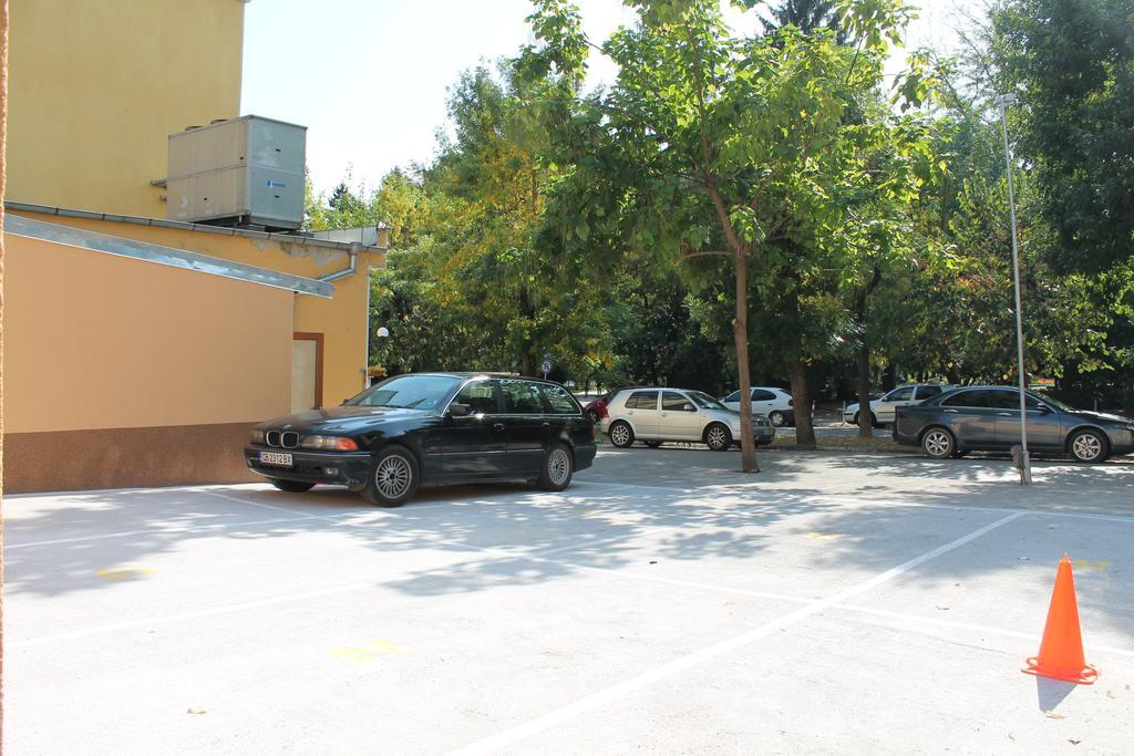 Hotel Alegro Weliko Tarnowo Exterior foto